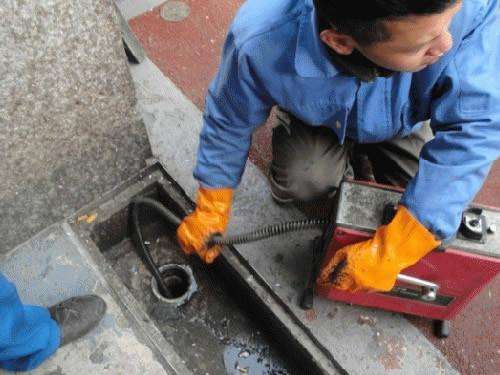 港闸疏通下水道