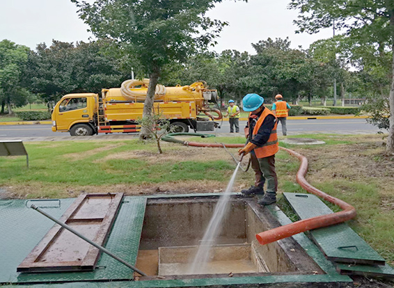 港闸化油池清理
