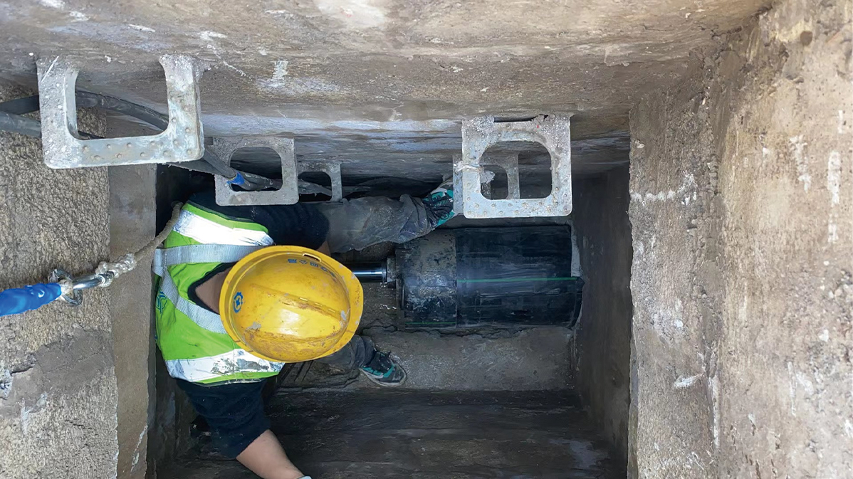 港闸HDPE短管内衬法